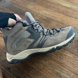 Columbia omnigrip lightweight hiking boots